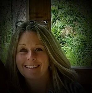 Meet your Posher, Stacie